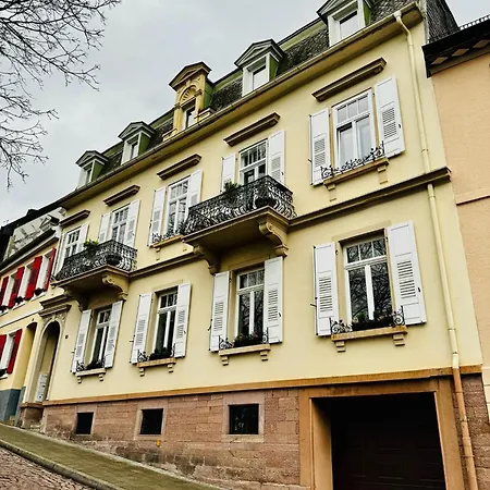 Appartement Schloss Apartment, Zentrum Baden-Baden
