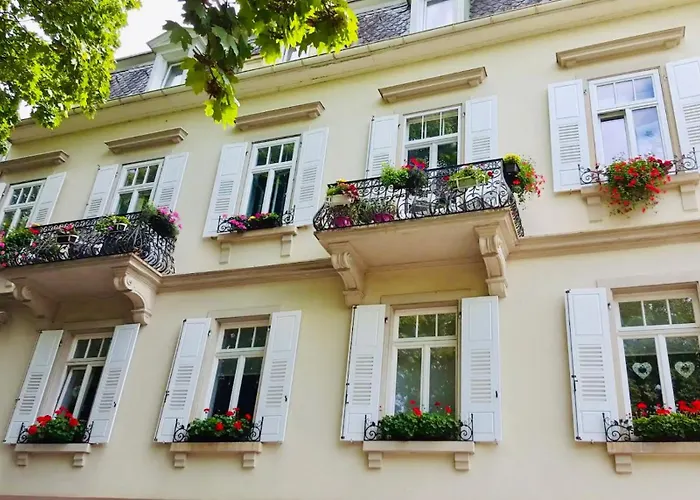 Apartment Schloss Apartment, Zentrum *